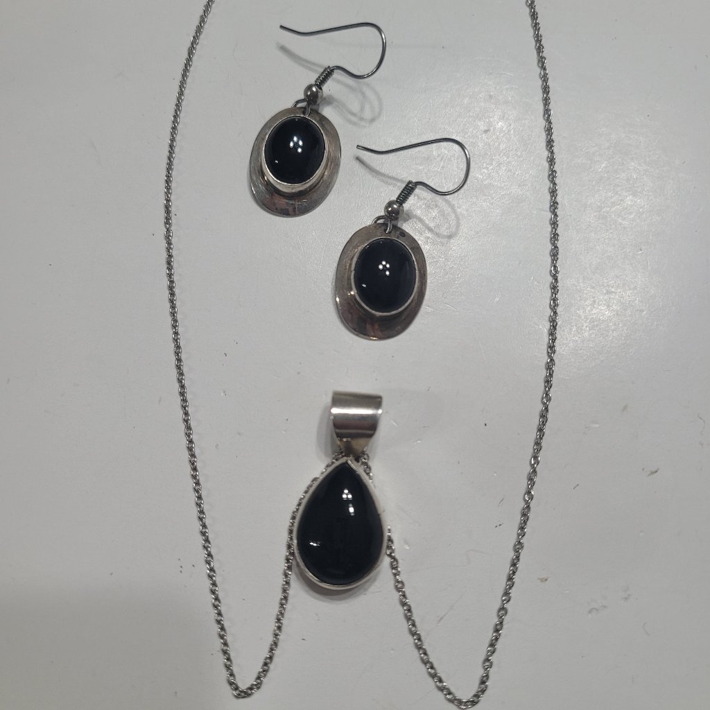 Silver 925 Jewelry Set Earrings Necklace Pendant Onyx Stones Mexico Black